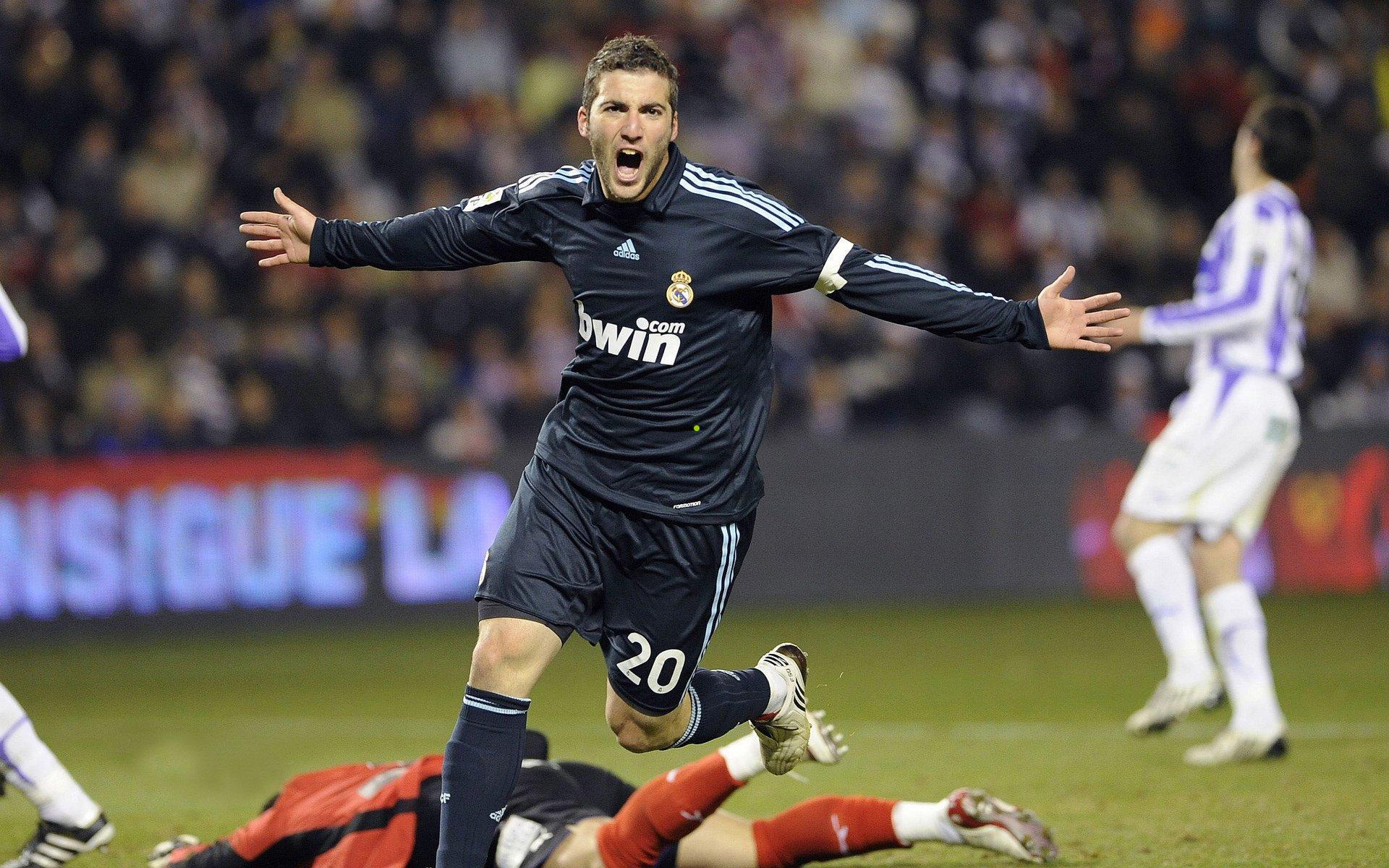 单外援破坚城！国安主场力克亚泰，巴坎布闪光张稀哲替补定乾坤