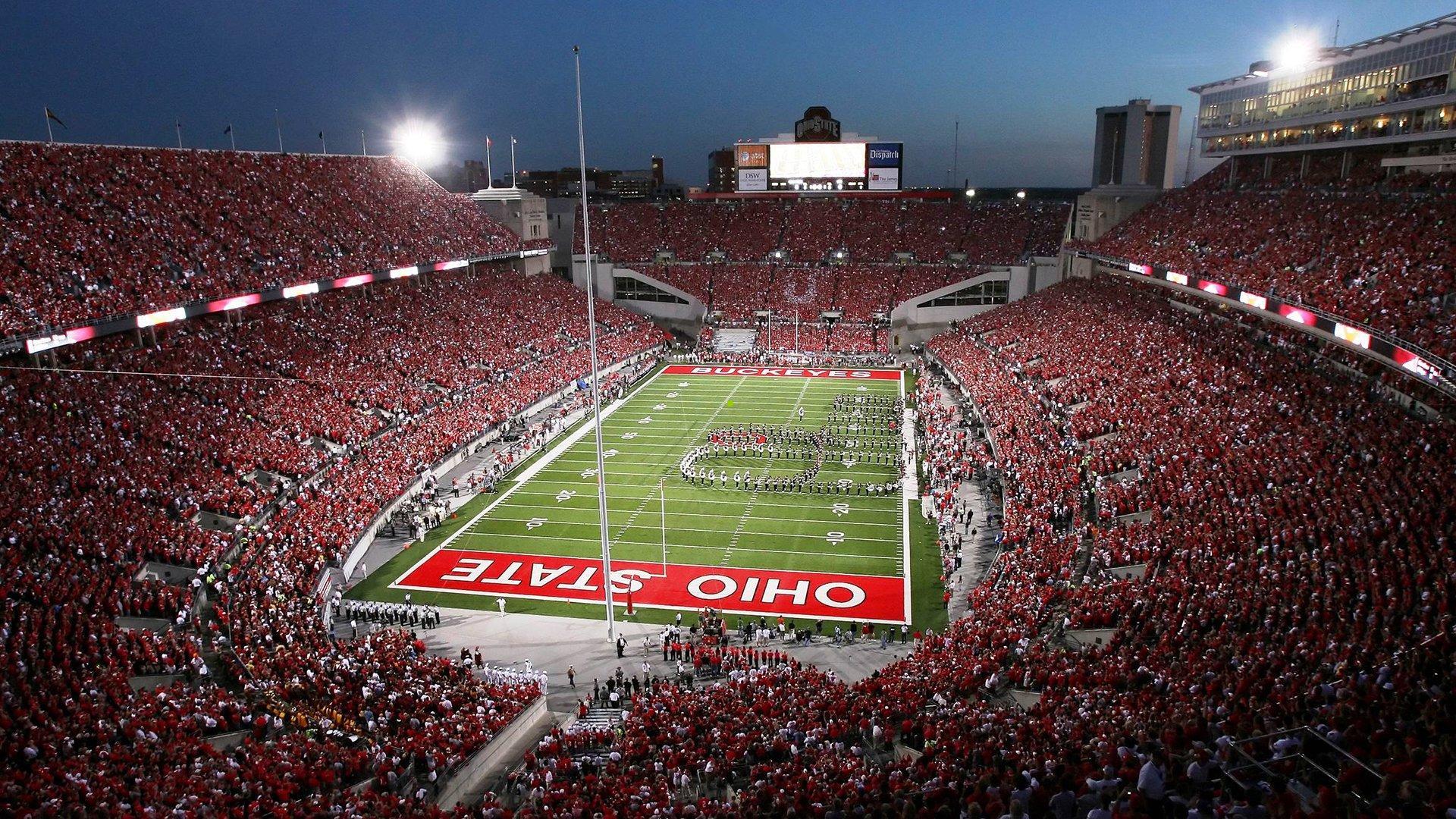 快船核心内线祖巴茨引多队竞逐，记者称步行者领衔追求